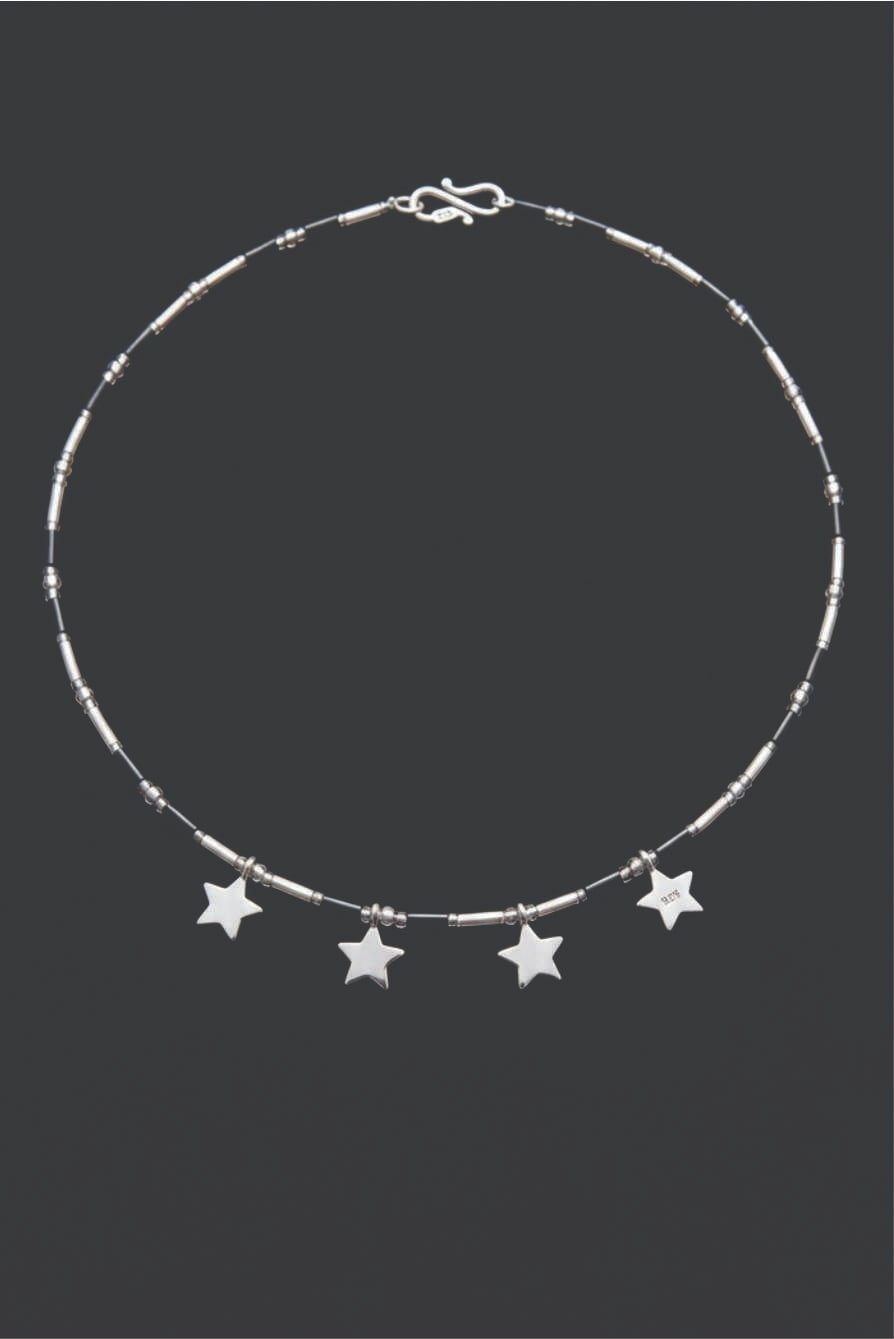 CADENA NEGRO Y BLANCO ESTRELLA
